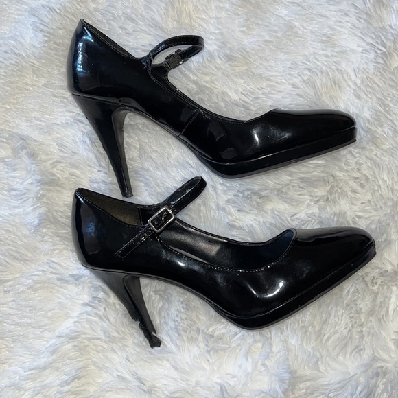 FIONI Black Patent Leather High Heels - Picture 2 of 3